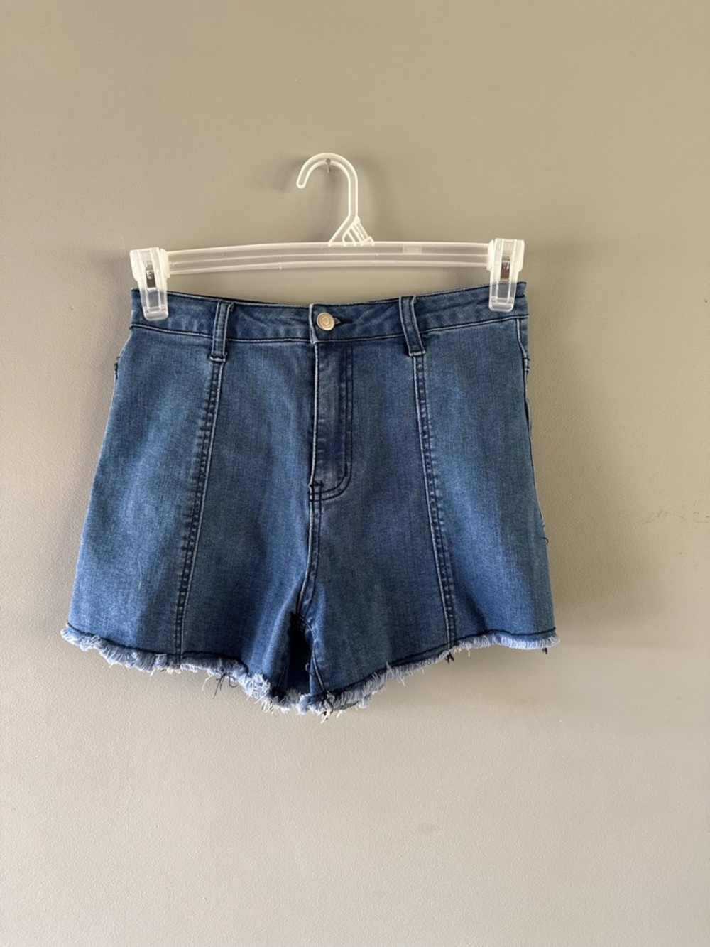 Wisteria Lane Classic Denim Shorts with red star patches